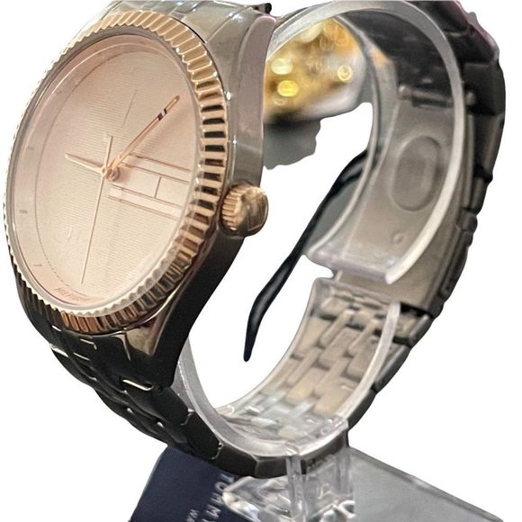 Tommy Hilfiger Women's Analog Watch Quartz Mineral Crystal 1782084 - Picture 2 of 5